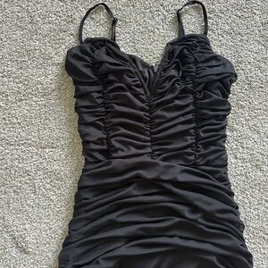 Black bodycon dress